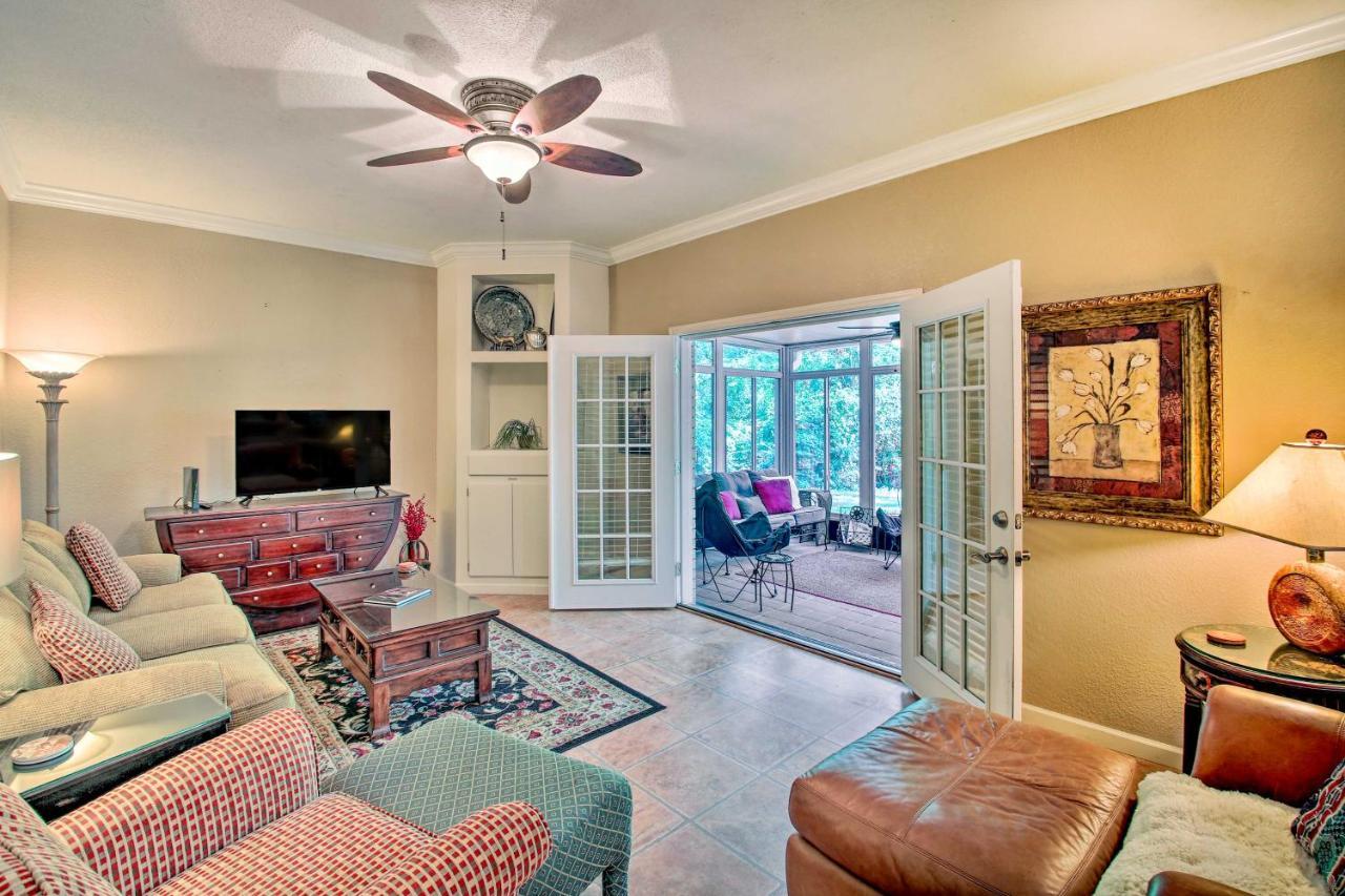 Charming Hot Springs Home With Sunroom And Yard Exteriör bild